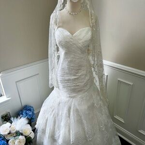 Ivory Lace Strapless Mermaid Wedding Dress